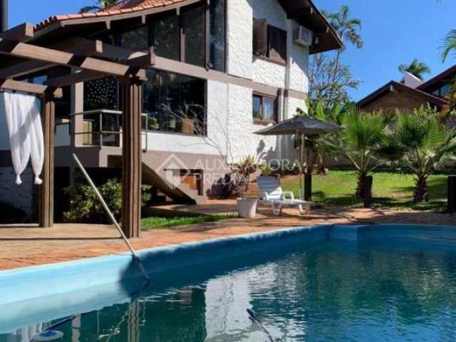Casa em condomínio fechado com 3 quartos à venda na PEDRO BALDUINO VIER, 45, Estados, Estrela, 380 m2 por R$ 1.500.000