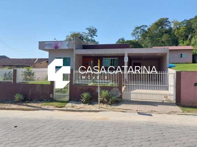 Casa com 2 quartos à venda na Praia Alegre, Penha  por R$ 670.000