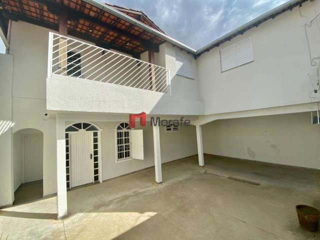 Casa com 4 quartos à venda no Dom Bosco, Belo Horizonte  por R$ 750.000