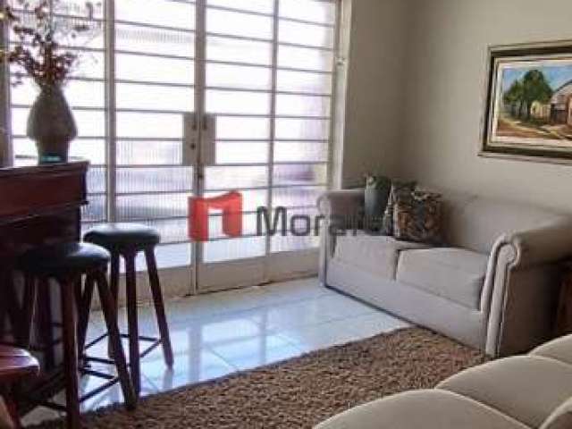 Casa com 5 quartos à venda em Caiçaras, Belo Horizonte  por R$ 850.000