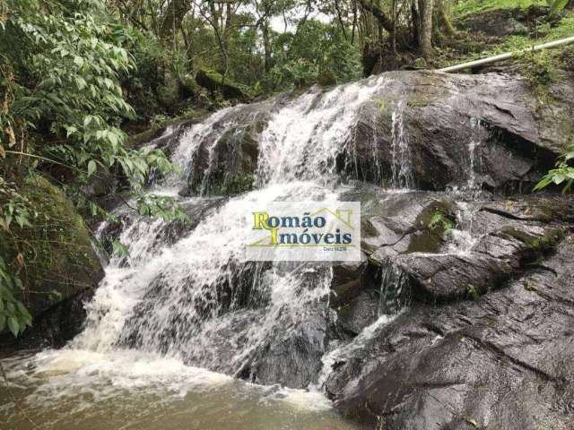 Área rural de 20.000m² em Joanópolis à venda, com cachoeira dentro da propriedade