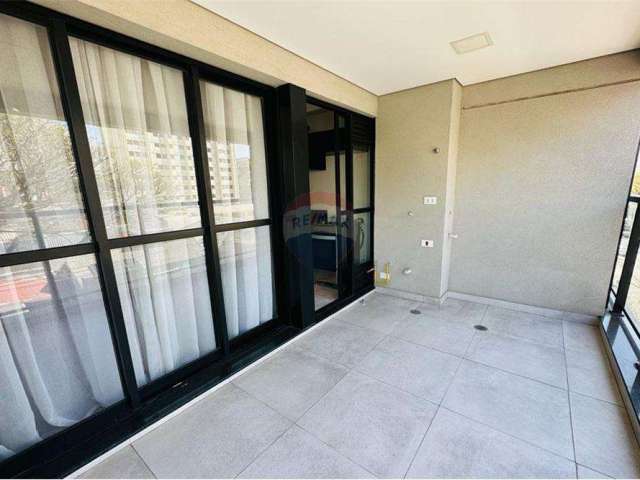 Apartamento com 2 dormitórios (sendo 1 suíte) e 2 banheiros  à Venda, 62 m² por R$ 1.060.000