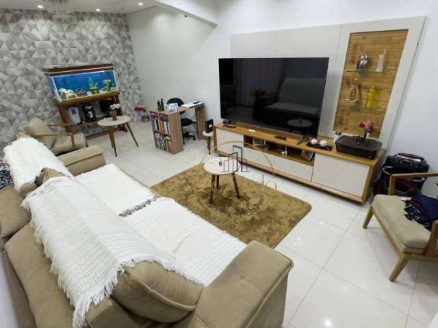 Casa com 3 dormitórios à venda, 258 m² por R$ 750.000,00 - Centro Alto - Ribeirão Pires/SP