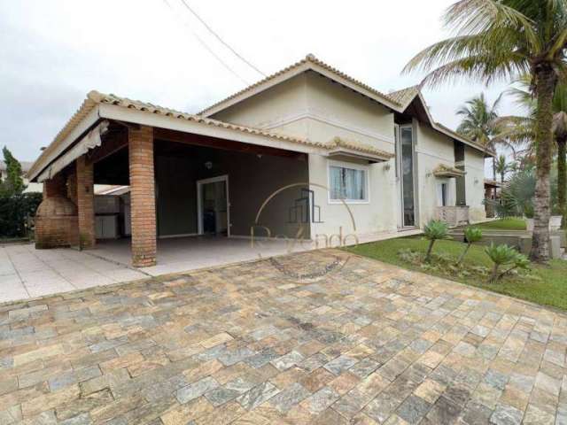 Casa com 4 dormitórios à venda, 198 m² por R$ 1.100.000,00 - Bougainvillee III - Peruíbe/SP