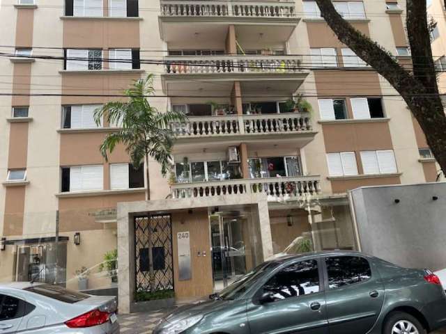 Apartamento com 2 quartos para alugar na JOSÉ CLEMENTE, 240, Zona 07, Maringá, 124 m2 por R$ 2.100