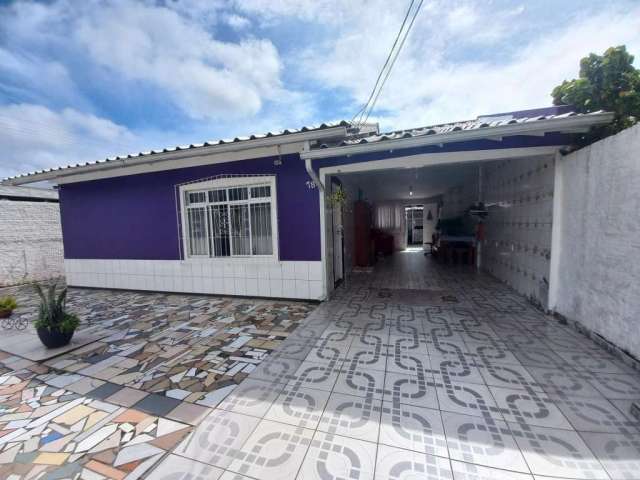 Casa à venda em Rio Caveiras, Biguaçu - SC | Terreno com casa e edícula