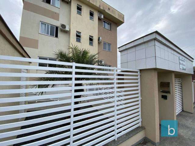 Apartamento com 2 dormitórios à venda, 53 m² por R$ 220.000,00 - Bela Vista - Gaspar/SC