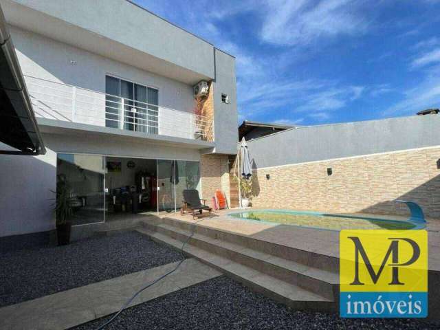Casa com 5 dormitórios à venda, 147 m² por R$ 700.000,00 - Gravatá - Navegantes/SC