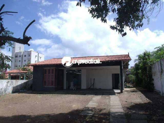 Casa para aluguel, 3 quartos, 2 suítes, 8 vagas, Papicu - Fortaleza/CE