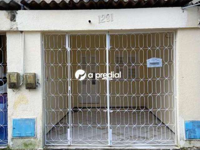Casa para aluguel, 2 quartos, 1 suíte, 1 vaga, José Bonifácio - Fortaleza/CE