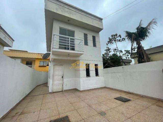 Excelente casa duplex independente com quintal, 2 suítes à venda, 87 m² - Village Rio das Ostras - Rio das Ostras/RJ