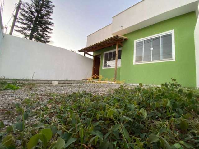 Excelente casa linear independente com quintal, 2 quartos à venda, 60 m² - Mar y Lago - Rio das Ostras/RJ