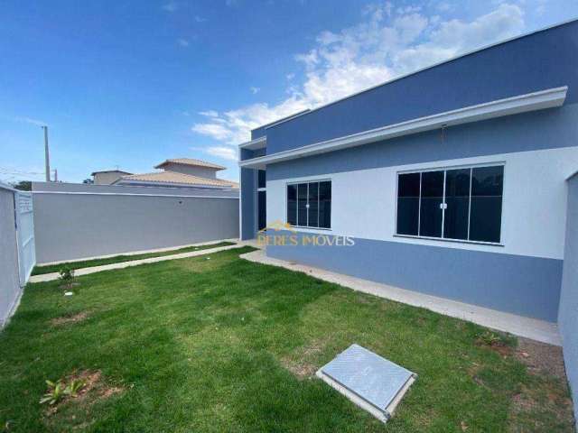 Excelente casa linear com quintal, 3 quartos à venda, 82 m² - Enseada das Gaivotas - Rio das Ostras/RJ