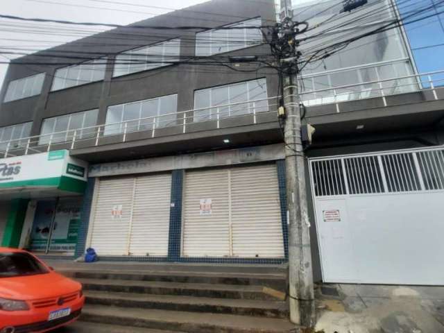 Excelente Lojas para locação localizado no bairro Jardim Mariléia em Rio Das Ostras/RJ.