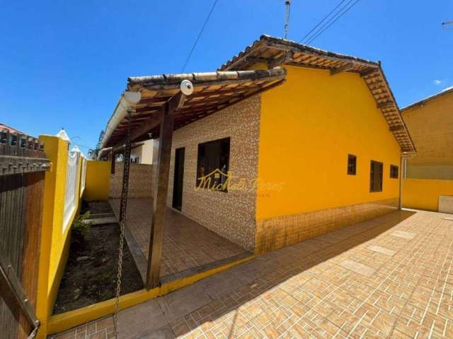 Casa com 3 dormitórios à venda, 105 m² por R$ 320.000 - Barra de São João - Centro - Casimiro de Abreu/RJ