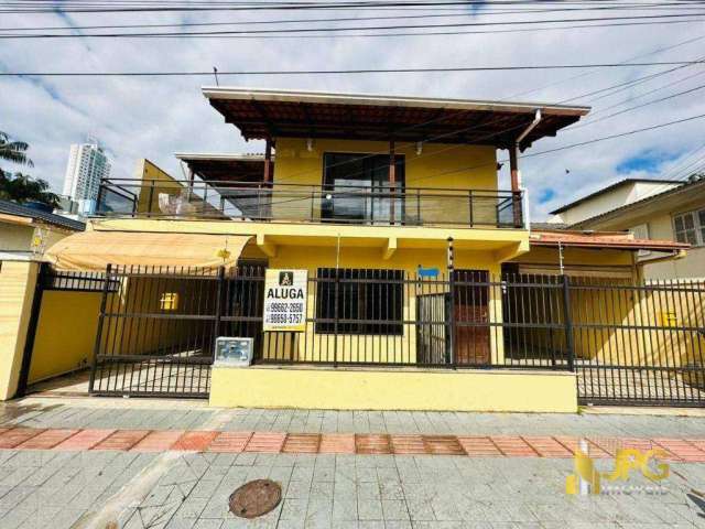 Casa com 3 dormitórios para alugar, 120 m² por R$ 5.000,00/mês - Nações - Balneário Camboriú/SC