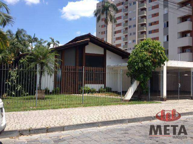 Terreno à venda, 977 m² por R$ 895.000,00 - Anita Garibaldi - Joinville/SC