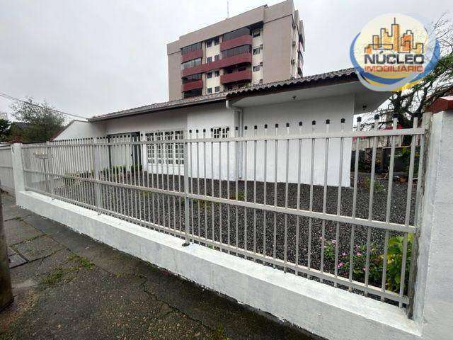 Casa para alugar, 140 m² por R$ 4.650,00/mês - América - Joinville/SC