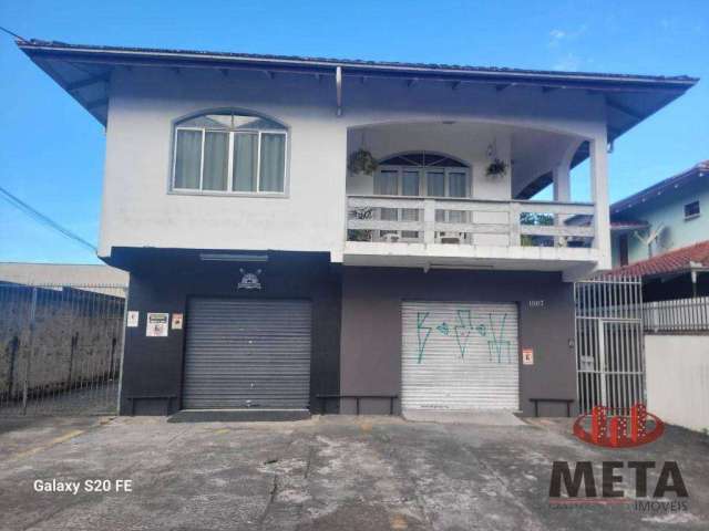 Casa com 4 dormitórios à venda por R$ 1.500.000 - Iririú - Joinville/SC