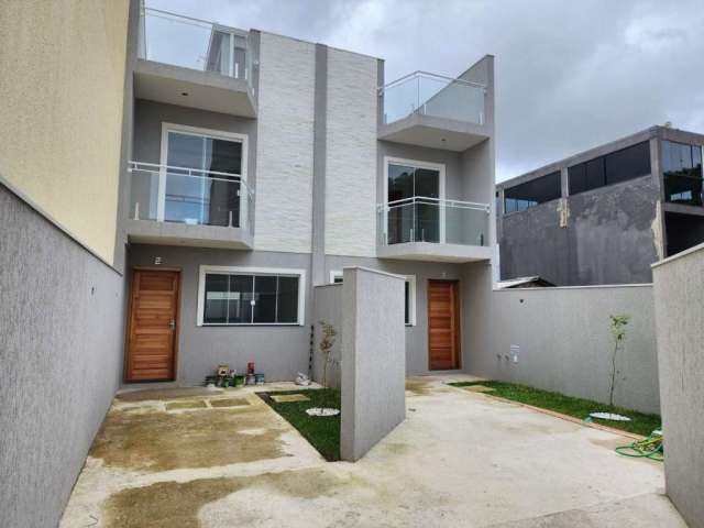 Sobrado à venda, 121 m² por R$ 414.000,00 - Sítio Cercado - Curitiba/PR