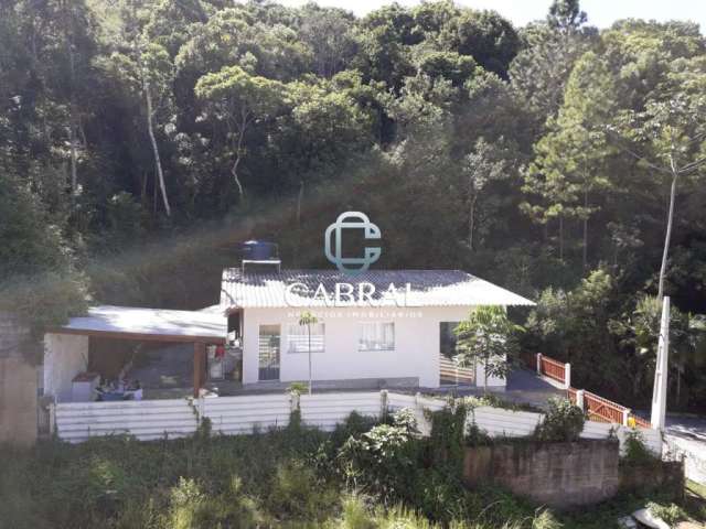Terreno à venda na Praia dos Amores, Balneário Camboriú  por R$ 3.800.000