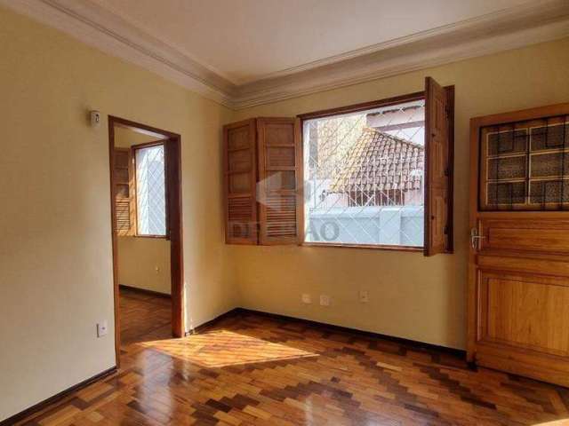 Casa comercial para aluguel, 7 quartos, 4 vagas, Funcionários - Belo Horizonte/MG