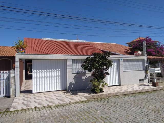 Casa em Condomínio para Venda em São Pedro da Aldeia, Campo Redondo, 5 dormitórios, 2 suítes, 2 banheiros, 4 vagas