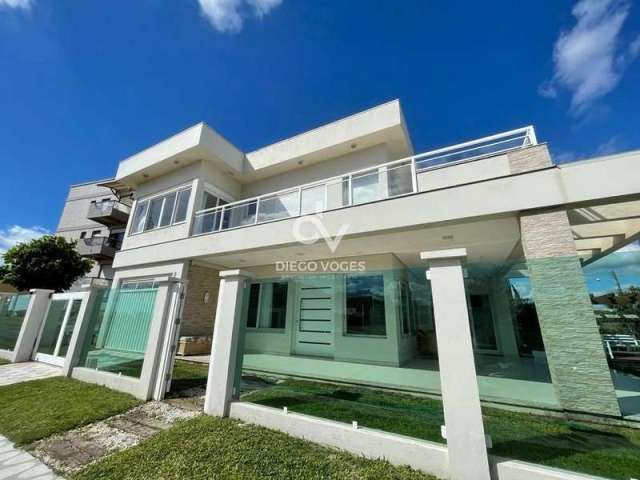 Casa com 4 quartos à venda na Zona Nova, Tramandaí , 260 m2 por R$ 1.700.000