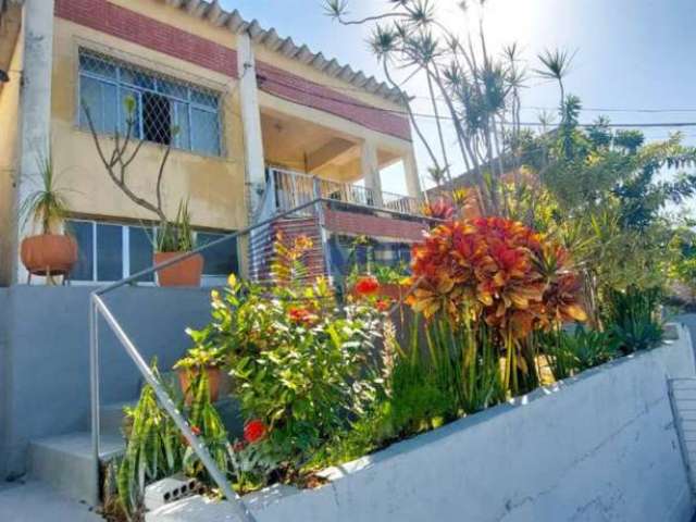 Casa com 3 quartos à venda na Rua Belo Vale, 212, Tanque, Rio de Janeiro, 204 m2 por R$ 630.000