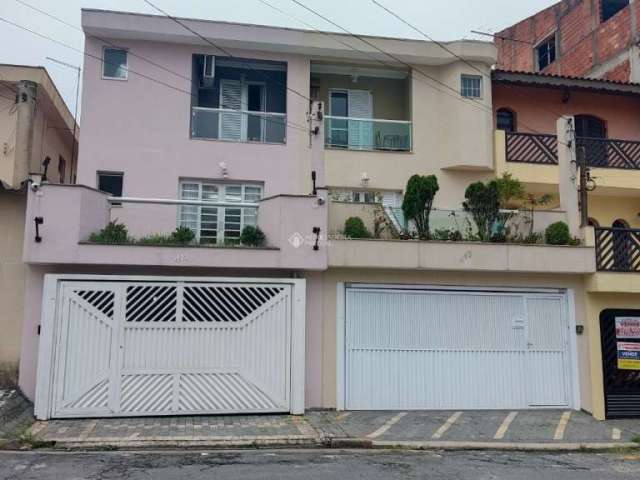 Casa em condomínio fechado com 3 quartos à venda na ROCHA POMBO, 411, Jardim Stella, Santo André, 182 m2 por R$ 794.000