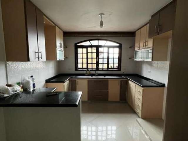 Casa com 4 quartos à venda na Avenida Pedro Mendes, 1200, Montanhão, São Bernardo do Campo, 208 m2 por R$ 680.000