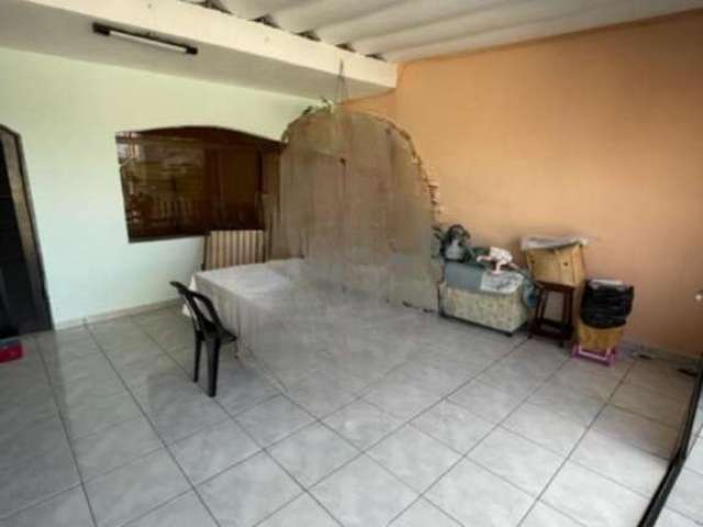 Casa com 3 quartos à venda na Rua Catiguá, 643, Parque Erasmo Assunção, Santo André, 231 m2 por R$ 639.900