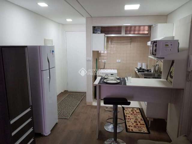 Apartamento com 1 quarto à venda na Rua Castro Alves, 31, Aclimação, São Paulo, 30 m2 por R$ 245.000