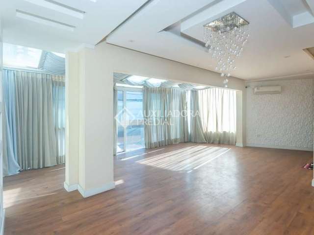 Casa com 3 quartos para alugar na Rua Atibaia, 245, Baeta Neves, São Bernardo do Campo, 170 m2 por R$ 4.000