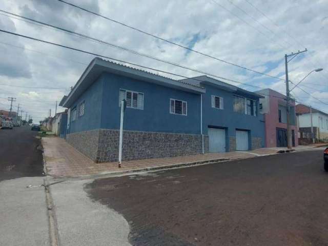 Casa com 4 dormitórios à venda, 280 m² por R$ 500.000,00 - Jardim Dona Nicota de Barros - Botucatu/SP