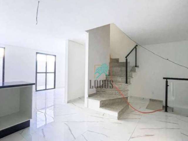 Sobrado triplex com 3 dormitórios à venda, 140 m² por R$ 920.000 - Campestre - Santo André/SP