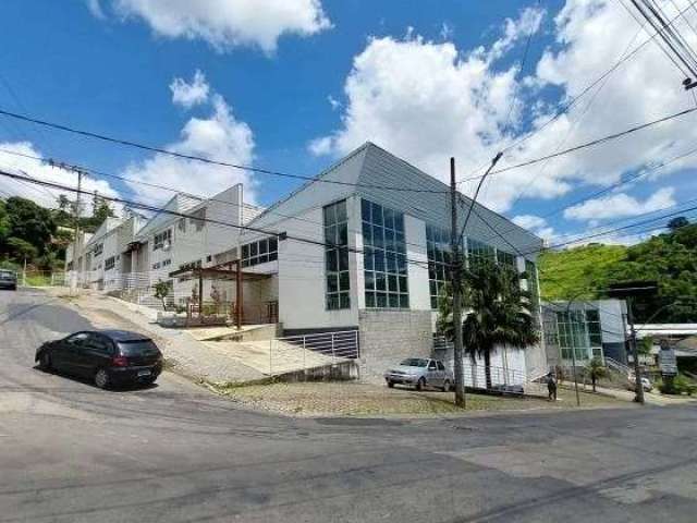 Barracão / Galpão / Depósito para alugar na Rua Major João Martins, Vila Ozanan, Juiz de Fora, 310 m2 por R$ 5.500