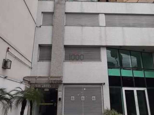 Kitnet / Stúdio para alugar na Avenida Presidente Itamar Franco, São Mateus, Juiz de Fora, 50 m2 por R$ 900