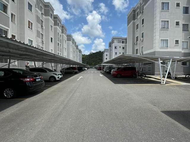 Apartamento para aluguel com 48 metros quadrados com 2 quartos em Aventureiro - Joinville - SC