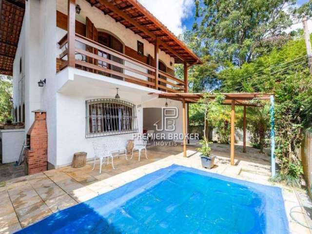 Casa à venda, 174 m² por R$ 800.000,00 -  Alto - Teresópolis/RJ
