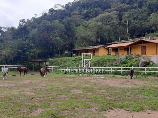 Terreno à venda, 140000 m² por R$ 1.500.000,00 - Córrego das Pedras - Teresópolis/RJ