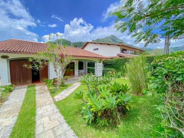 Casa à venda, 235 m² por R$ 1.250.000,00 - Comary - Teresópolis/RJ