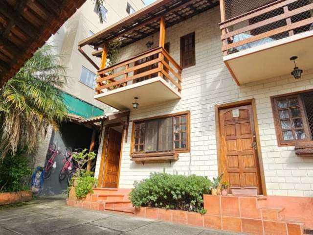 Casa à venda, 70 m² por R$ 435.000,00 - Araras - Teresópolis/RJ