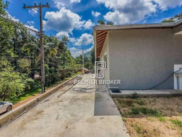 Casa à venda, 117 m² por R$ 650.000,00 - Albuquerque - Teresópolis/RJ