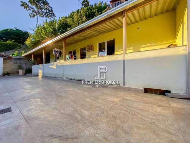Casa com 2 dormitórios à venda, 70 m² por R$ 190.000,00 - São Pedro - Teresópolis/RJ
