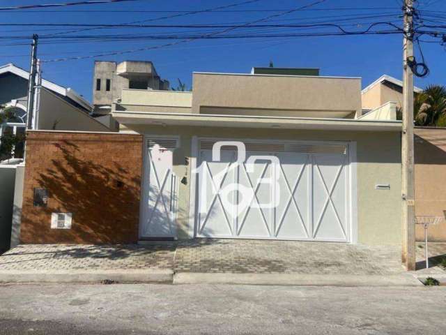 Casa à venda de 3 dormitórios no Residencial do Lagos em Bragança  Paulista-SP