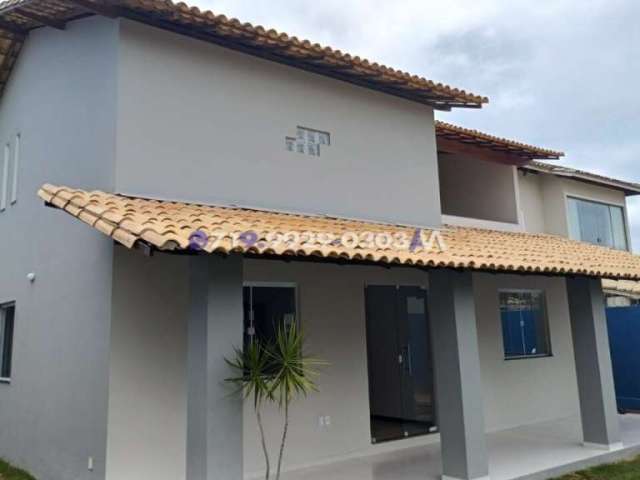 Casa à venda no bairro Estrada do Coco - Lauro de Freitas/BA