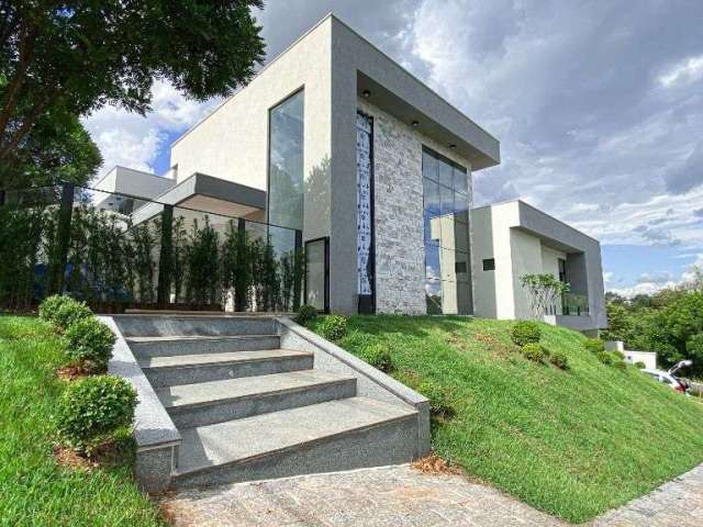 Casa com 05 suítes à venda, 389 m² por R$ 2.800.000 - Condomínio do Lago - Goiânia