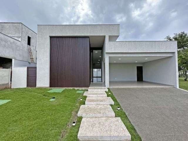 Casa com 04 suítes à venda, 240 m² por R$ 2.250.000 - Portal do Sol Green - Goiânia/GO