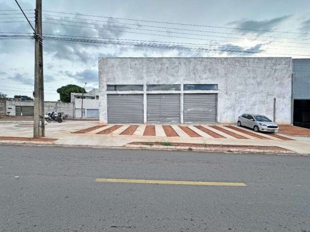 Galpão para locação, de 296m², R$ 6.000/mês no Setor Orienteville em Goiânia/GO